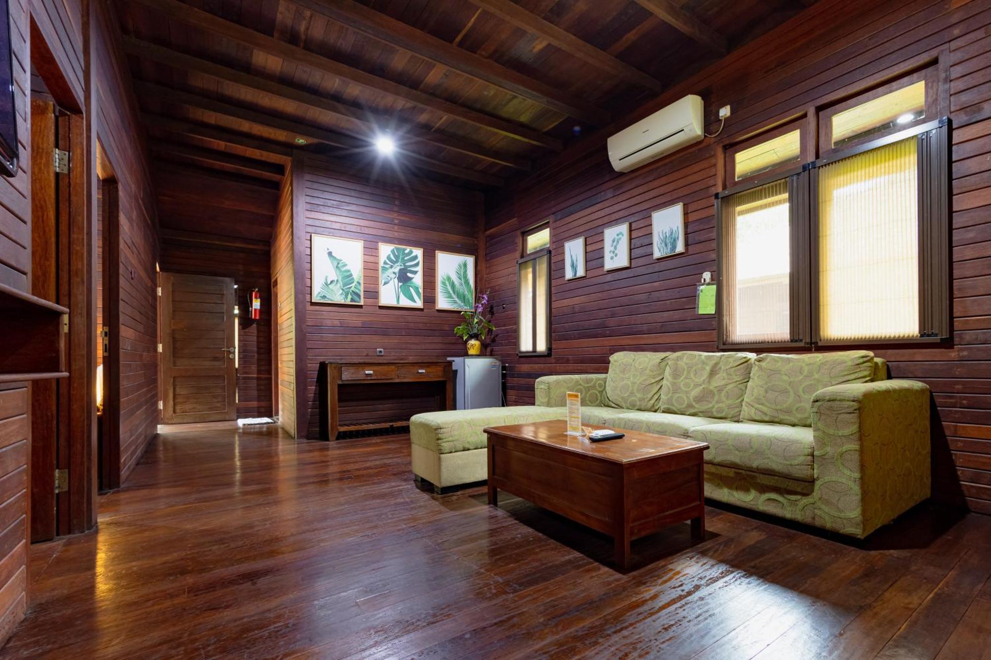 Reddoorz Resort @ Taman Wisata Mangrove Jakarta Extérieur photo